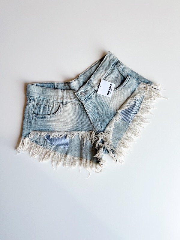 Producto - SHORT VANILLA tiro bajo