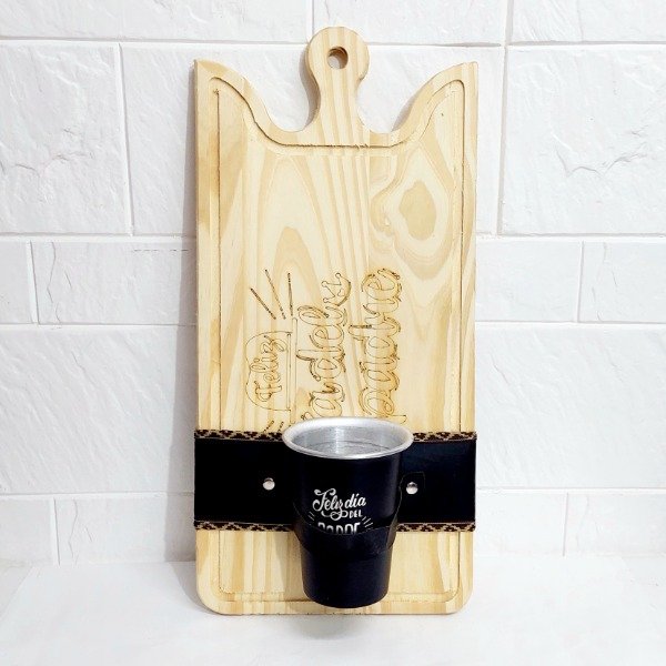 Producto - Tabla mas Vaso "Feliz Dia" 57x27cm