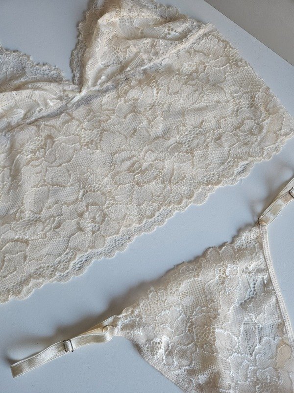 Producto - CONJUNTO TIPO TOP DE ENCAJE (EX005) BEIGE CLARO - 3