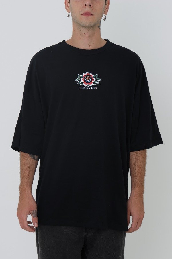 Producto - REMERA AMERIKA FLOWERS
