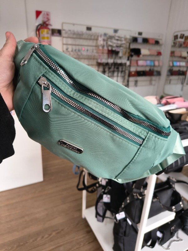 Producto - Riñonera verde