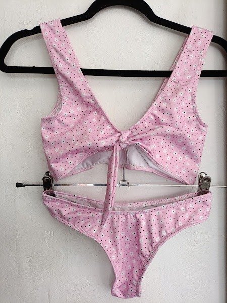 Producto - Bikini. Top regulable  + Colaless  MODELO 9