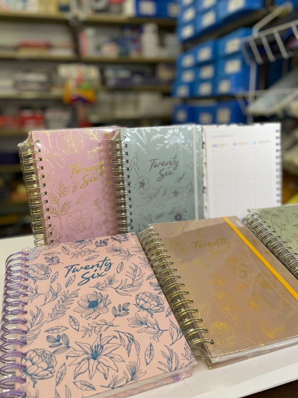 Producto - Agenda Semanal c/espiral R8 - Bloom - "Onix"