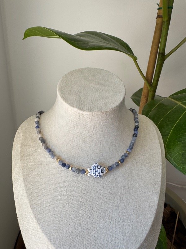 Producto - COLLAR SODALITA PEZ