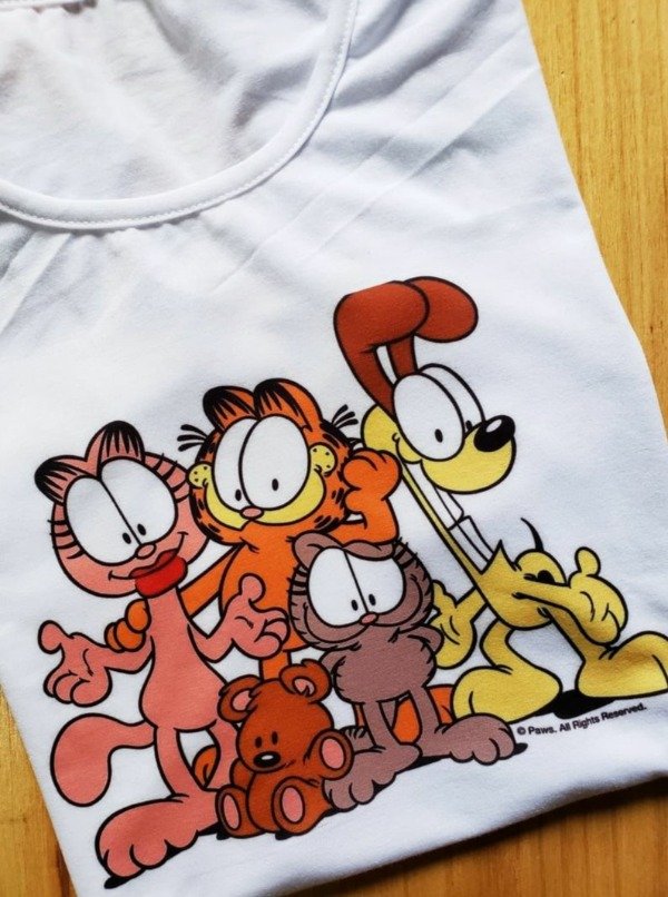Producto - Remera Mujer Garfield Friends