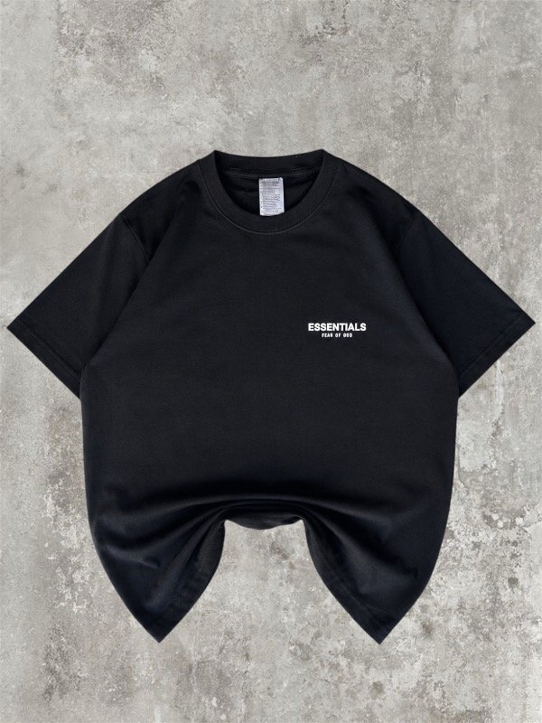 Producto - Remera Essentials Negra Regular - 1