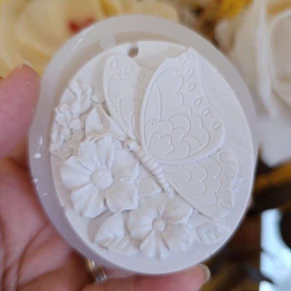 Producto - Molde de silicona - Tag ovalada con flor y mariposa - 0