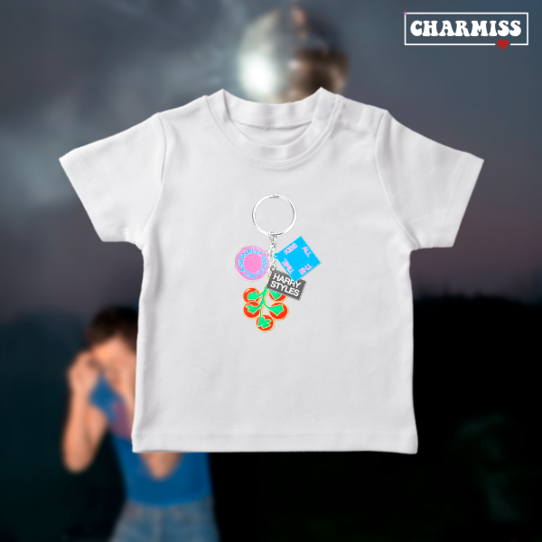 Producto - Baby Tee- Harry styles llavero - 1