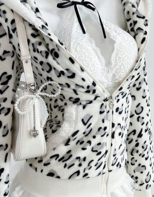 Producto - Campera y2k animal print