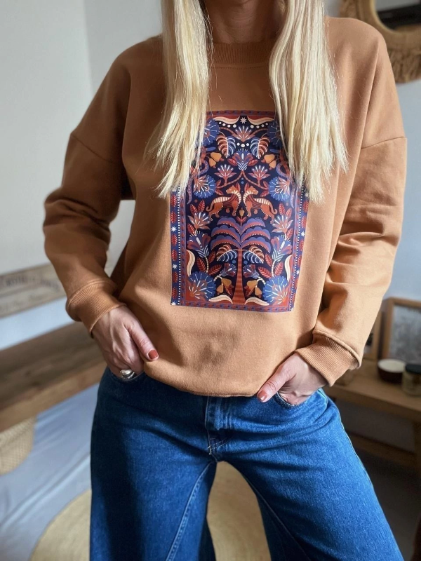 Producto - BUZO CAMEL CON ESTAMPA (2 modelos)