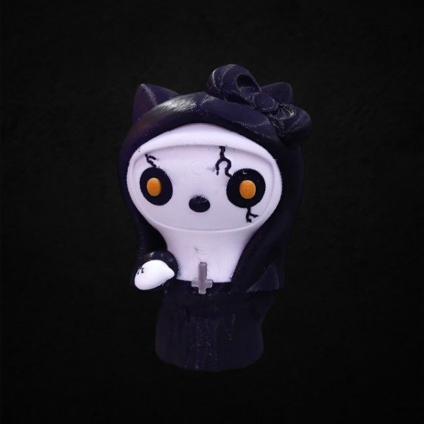 Producto - Hello Kitty Valak "La Monja"