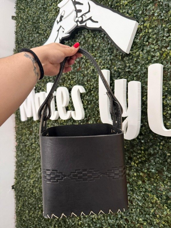 Producto - Canasta matera (CUERO)