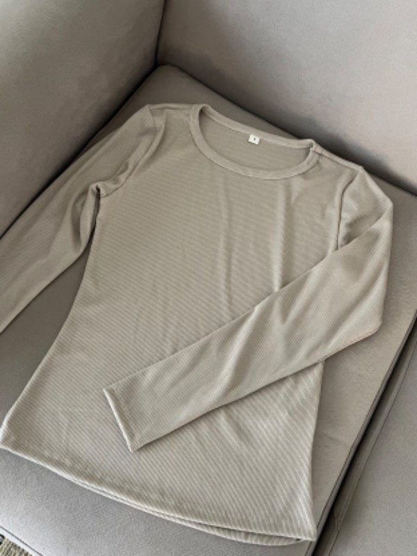 Producto - camiseta basica beige