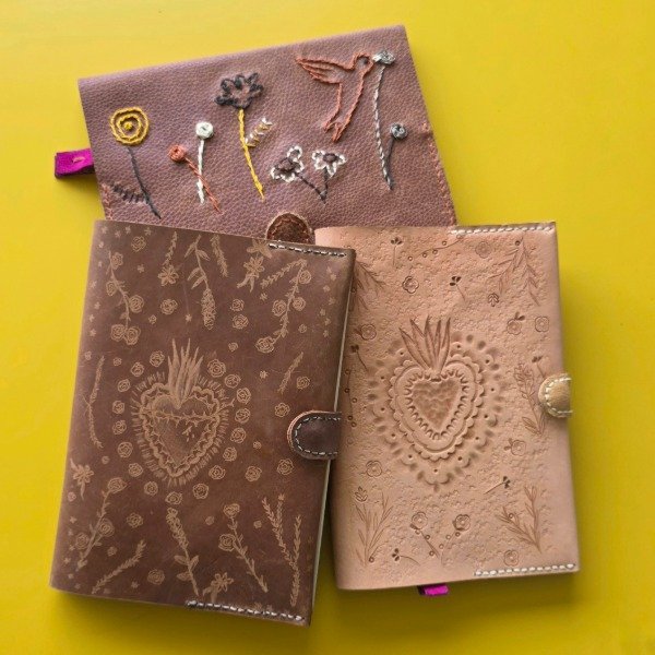 Producto - Cuaderno reutilizable de cuero AVELINA
