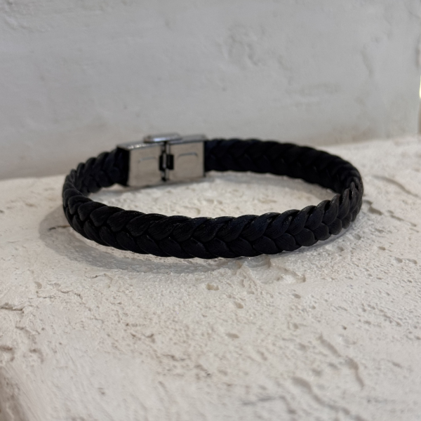 Producto - Pulsera cuero trenzada negra