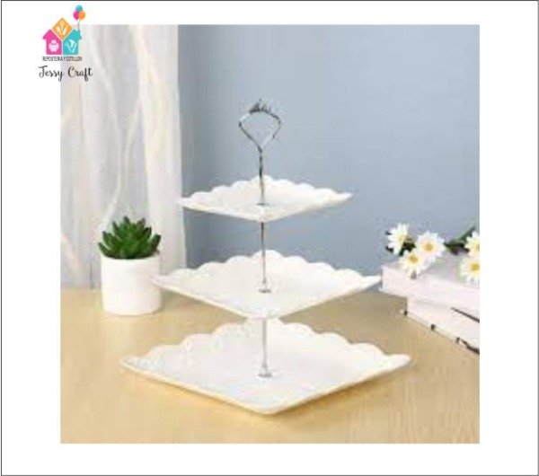 Producto - Porta Cupcakes de 3 Niveles en porcelana blanca - Cuadrado