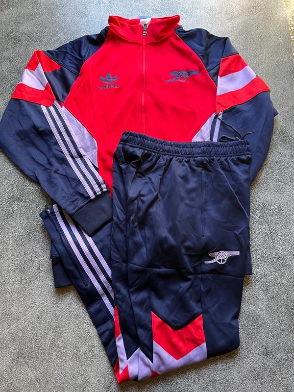 Producto - Conjunto Icon campera Arsenal FC