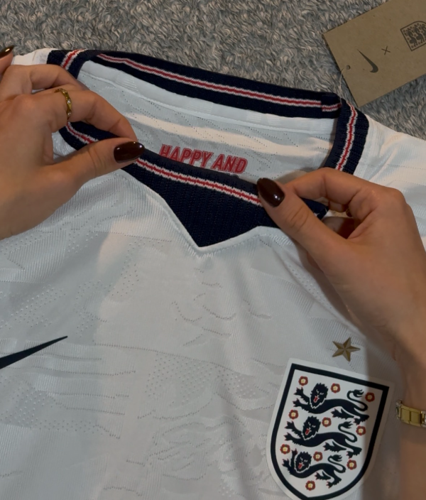 Producto - Inglaterra titular 2026 - 3