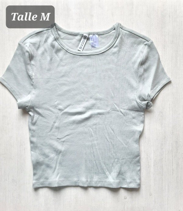 Remera manga corta HyM morley talle M