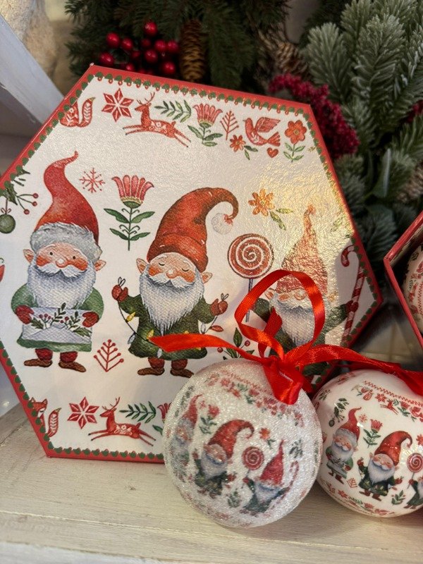 Producto - Set x14 esferas 8cm + caja de regalo - modelo: Gnomos (Efectivo: 46.000)