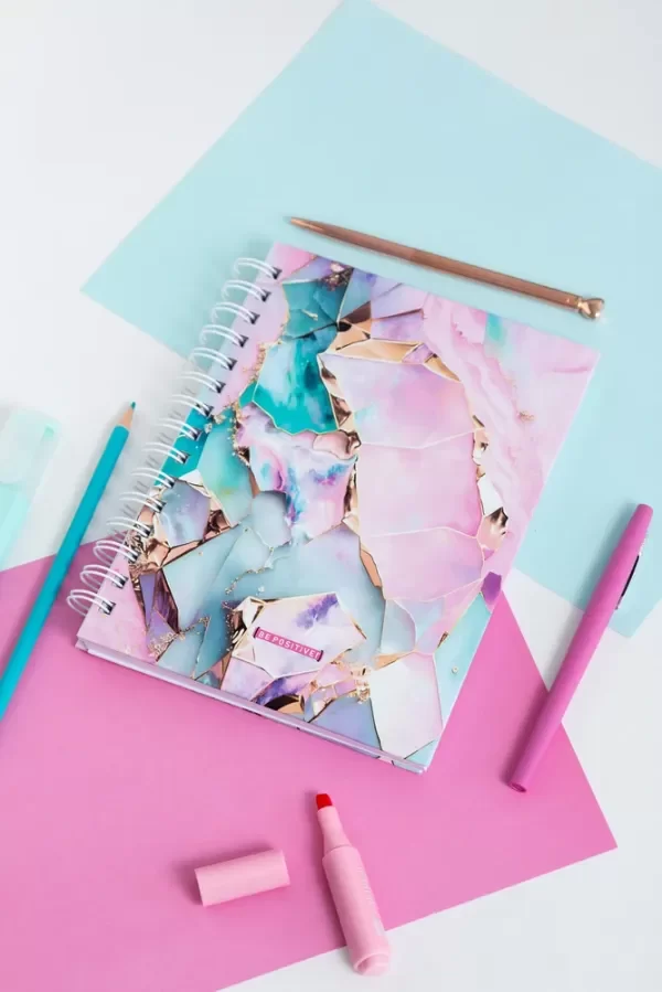 Producto - Cuaderno A5 Marmol de Colores