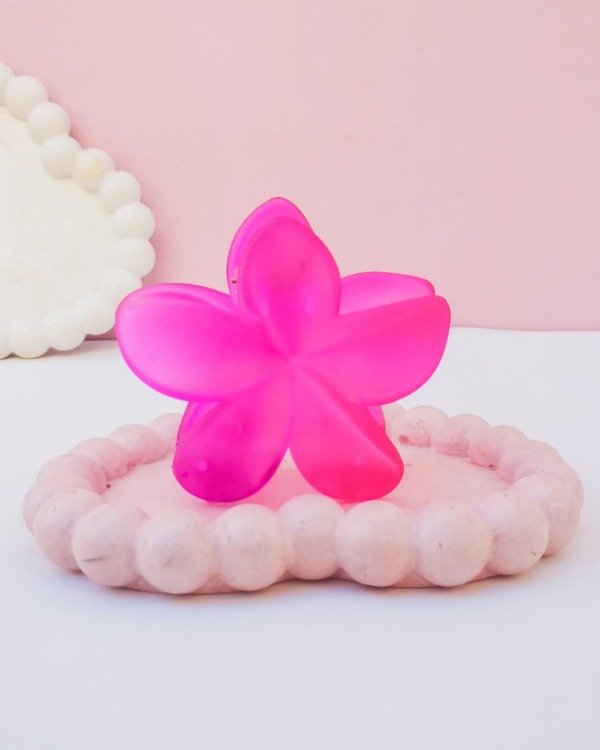 Producto - Broche flor fucsia mate tranparente