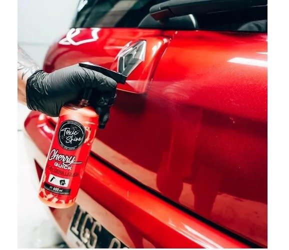Producto - TOXIC SHINE CERA LÍQUIDA CHERRY QUICK 600 ML