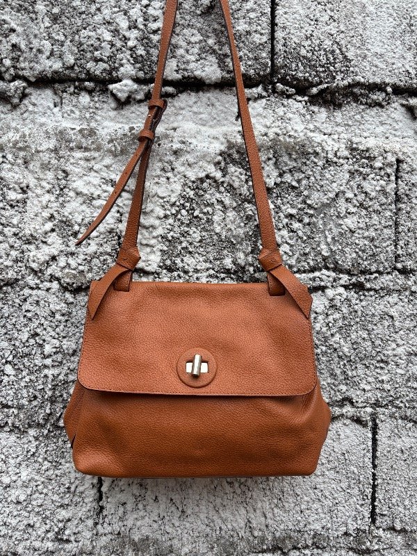 Producto - cartera vintage AREZZO