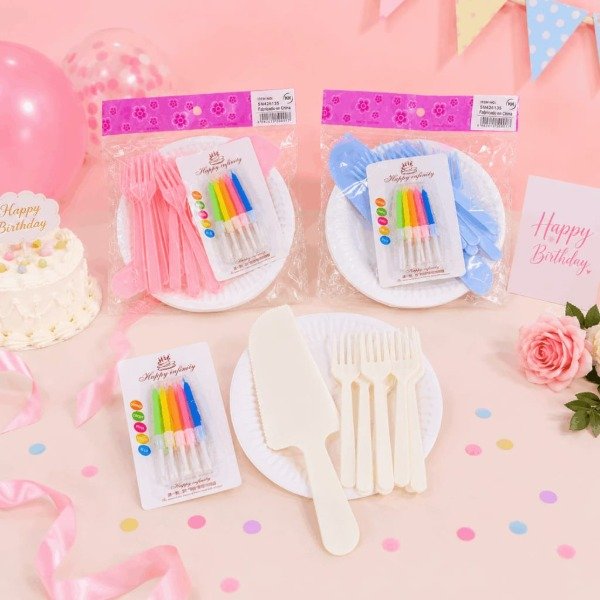 Producto - Set para Torta: Velas, Espátula, platos y Cubiertos Descartables EB