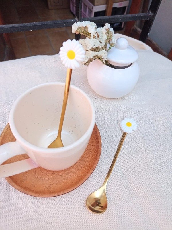 Producto - Cuchara de acero Margarita