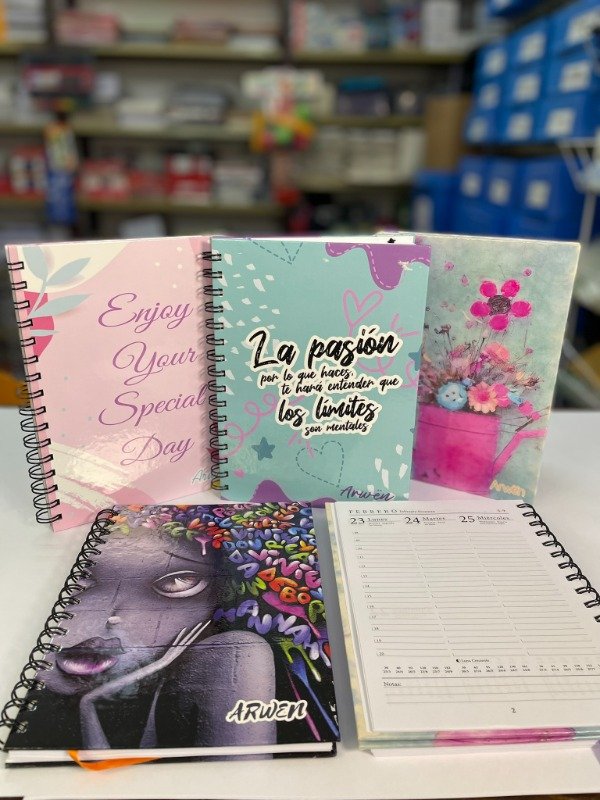 Producto - Agenda Semanal c/espiral R8 - Shuba - "Arwen"
