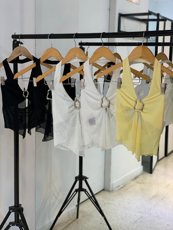 Producto - Top hebilla mariposa