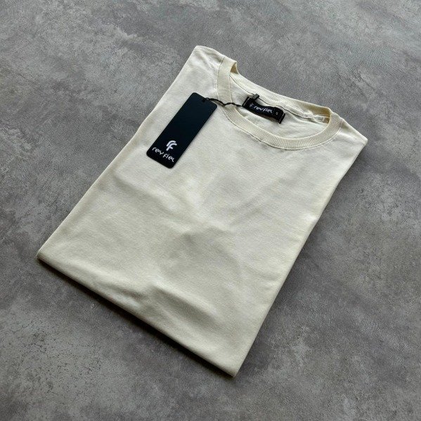 Producto - REMERA BASICA MANTECA