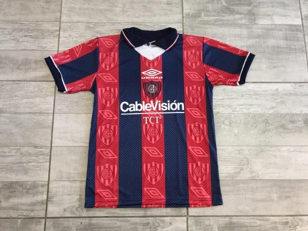 Producto - Camiseta UMBRO1996