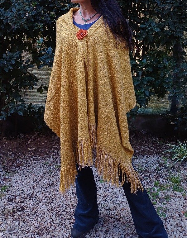 Producto - Chal Liso Oro