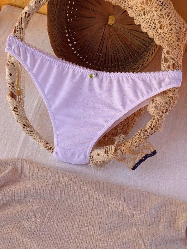 Producto - Vedetina clásica Azucena calada