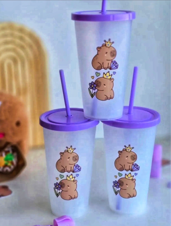 Producto - Vasos Capybara con sorbete
