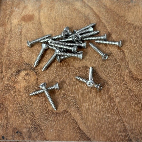 Producto - Tornillos Cabeza Gota de Sebo de Acero inoxidable 15 mm por unidad