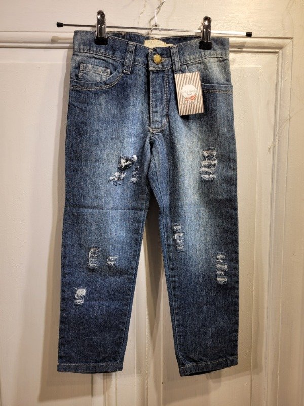 Producto - Jean VAN DIKE con roturas Nuevo c/etiqueta Talle 6 años - PRECIO: 20X