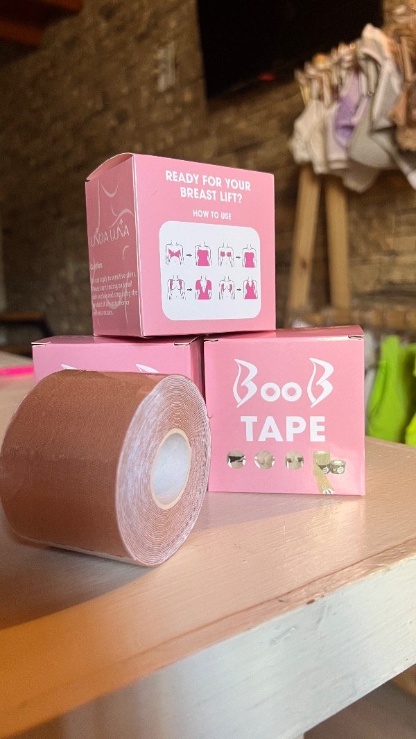 Producto - Boob tape
