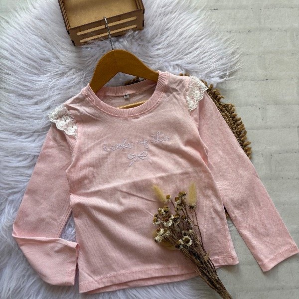 Producto - Camiseta bordada solo en rosa talles hasta el 16