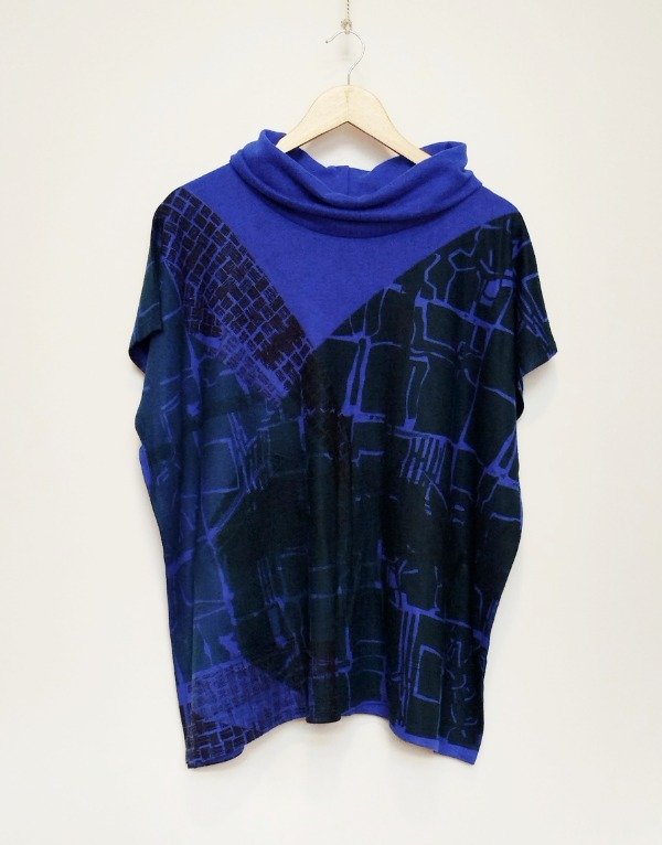Producto - Poncho Mariel -azul estampa Campo y Textura-