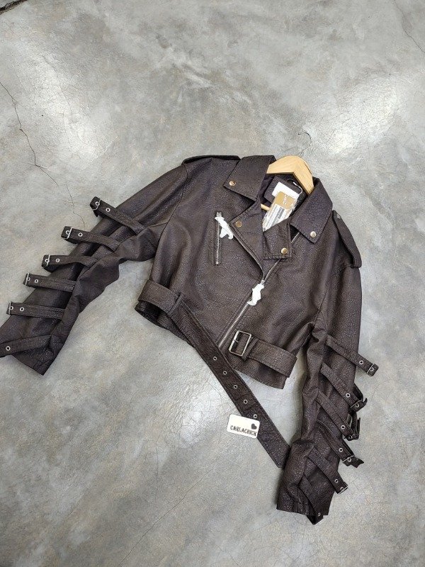 Producto - Campera eco cuero hebillas
