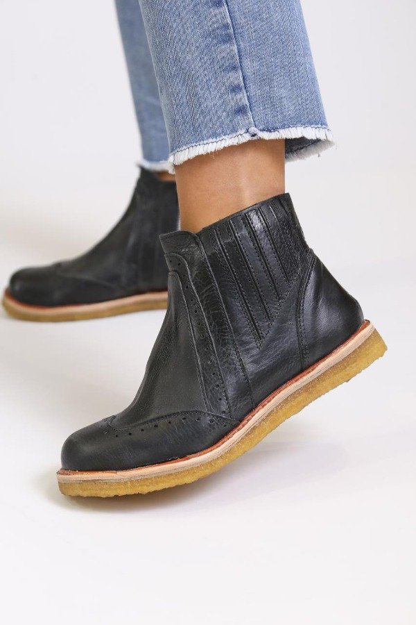 Producto - LUICO CREPE NEGRO
