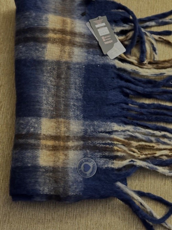 Producto - Bufanda Nube a cuadros