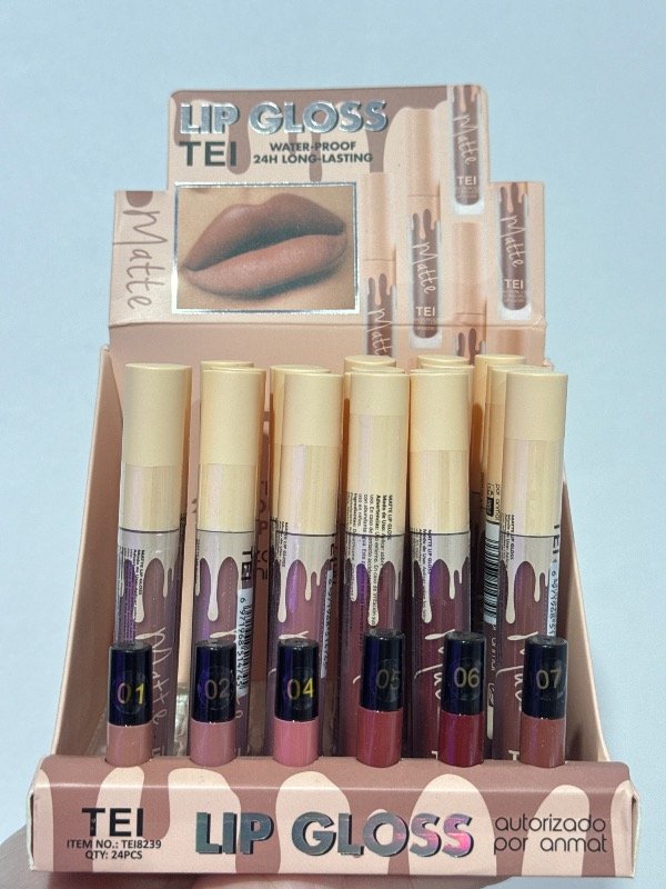 Producto - Labial Lip Gloss Matte Tei Waterproof tapa naranja