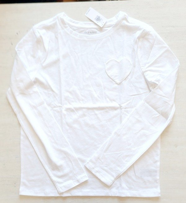 Remera manga larga old navy talla 14/16 blanca corazón — imagen 2