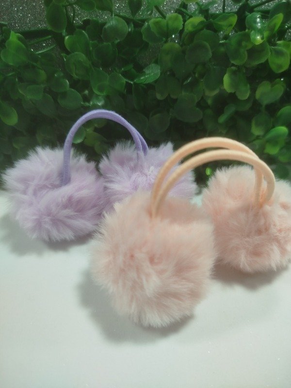 Producto - COLITAS POMPONES