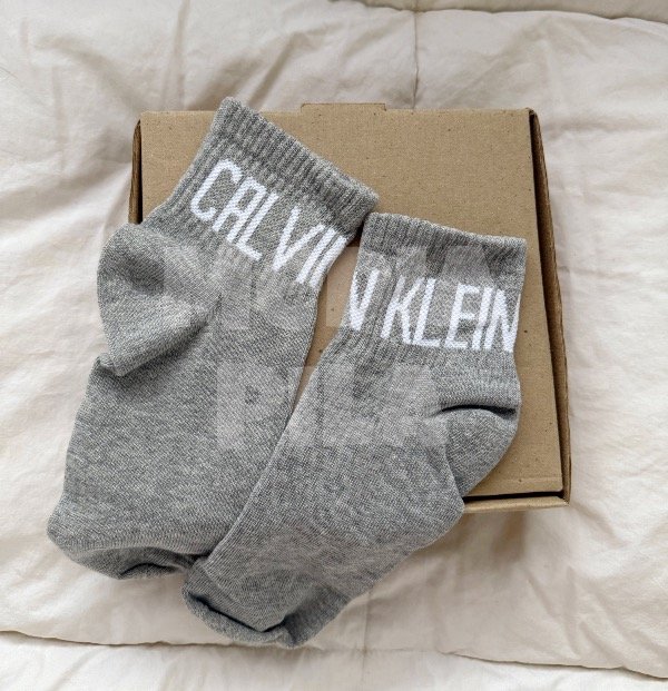 Producto - Soquetes deportivos - Calvin Klein / gris