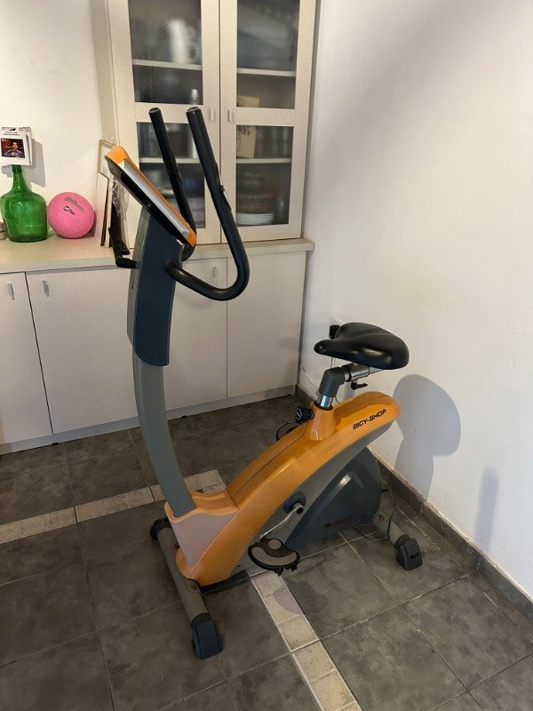 Producto - BICICLETA FIJA DISPLAY DIGITAL RANDERS #11243